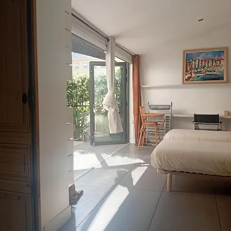 Apartment Avec Beaucoup De Cachet Et Calme Montpellier