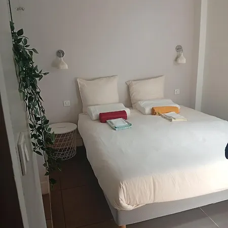 Avec Beaucoup De Cachet Et Calme Apartment *